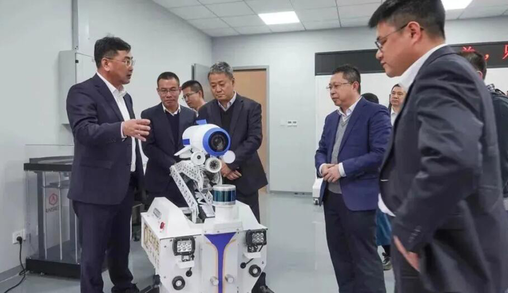 整合優(yōu)勢資源，攜領(lǐng)行業(yè)發(fā)展｜廣墾畜牧集團(tuán)領(lǐng)導(dǎo)蒞臨正大機電企業(yè)參觀交流